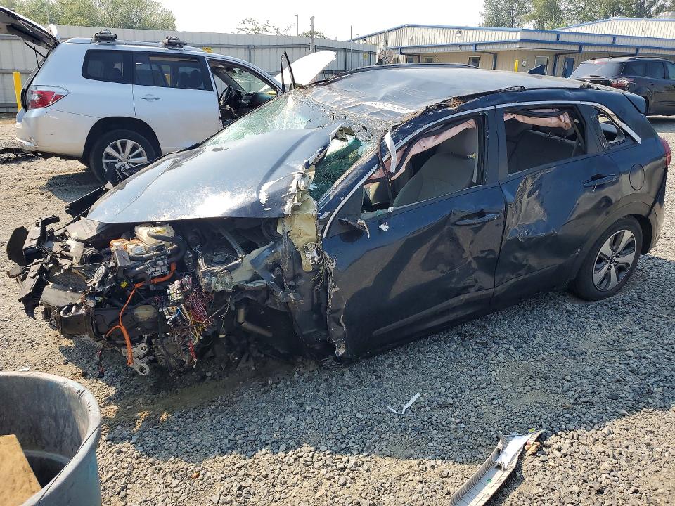 63941696 :رقم المزاد ، KNDCM3LD5K5265245 vin ، 2019 Kia Niro مزاد بيع