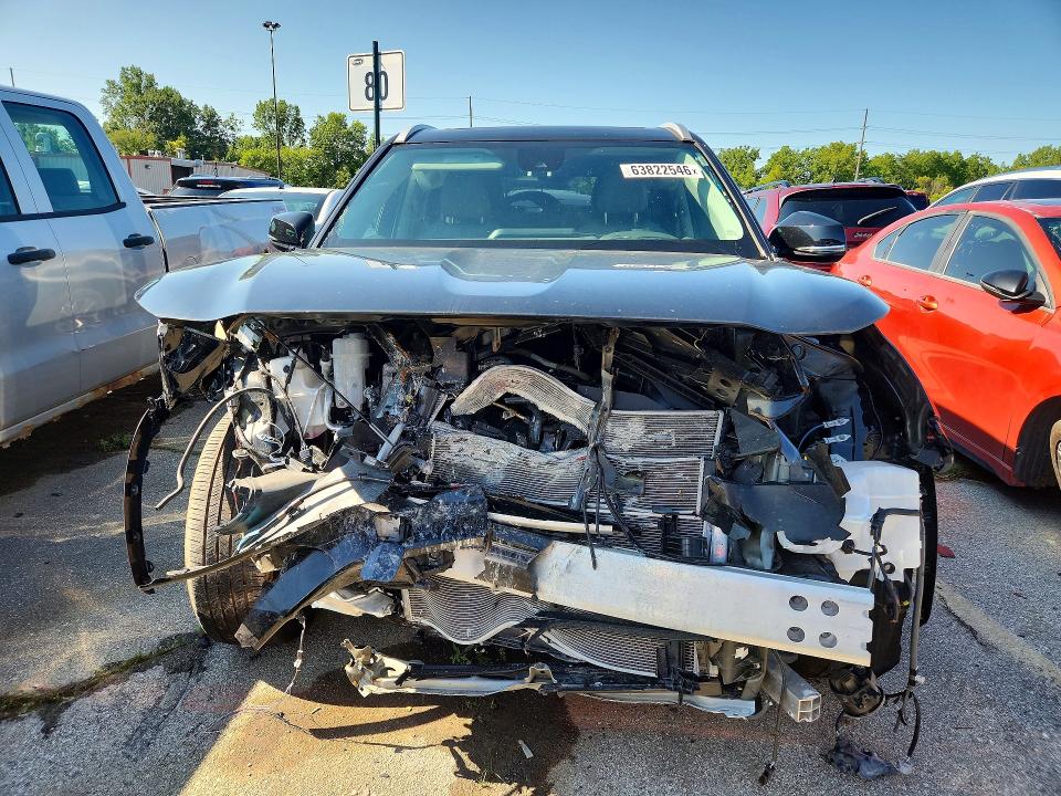 2026 Toyota Highlander Hybrid მანქანა იყიდება აუქციონზე, vin: 5TDKBRCH6TS705413, აუქციონის ნომერი: 63822546