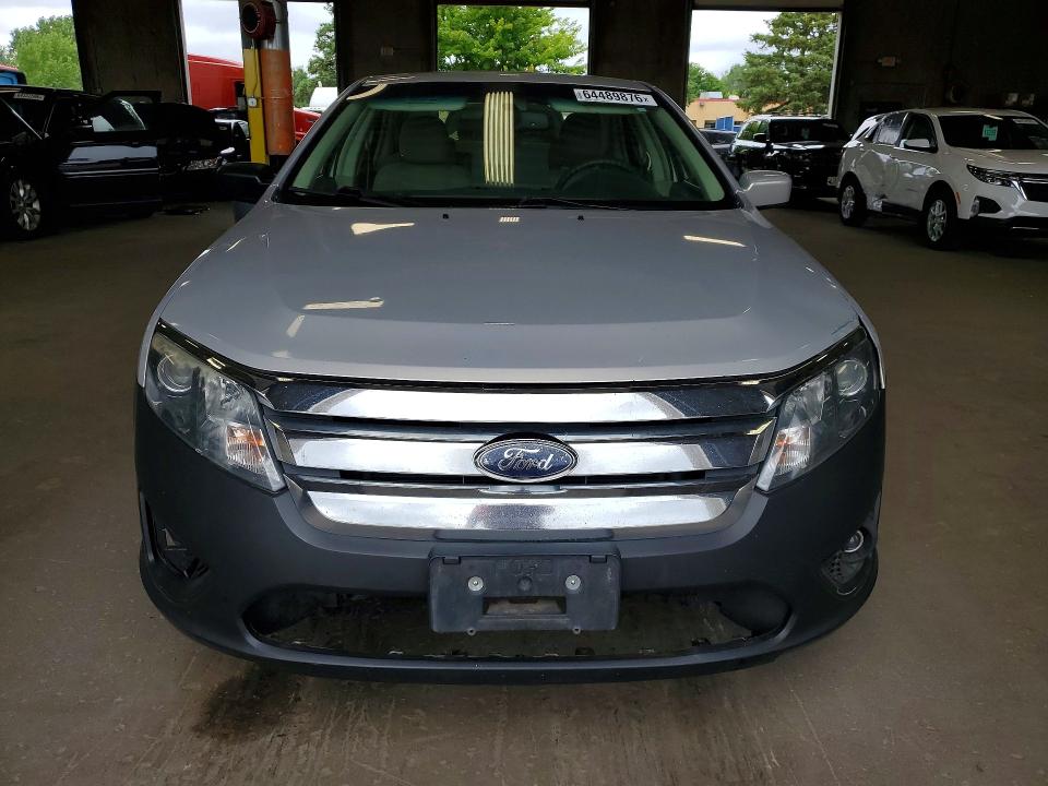 64489876 :رقم المزاد ، 3FAHP0HA2AR145074 vin ، 2010 Ford Fusion مزاد بيع
