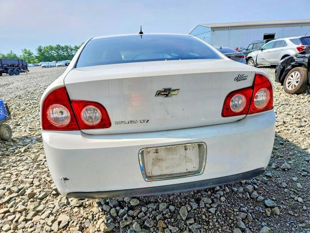 2011 Chevrolet Malibu მანქანა იყიდება აუქციონზე, vin: 1G1ZE5E14BF321975, აუქციონის ნომერი: 64434036