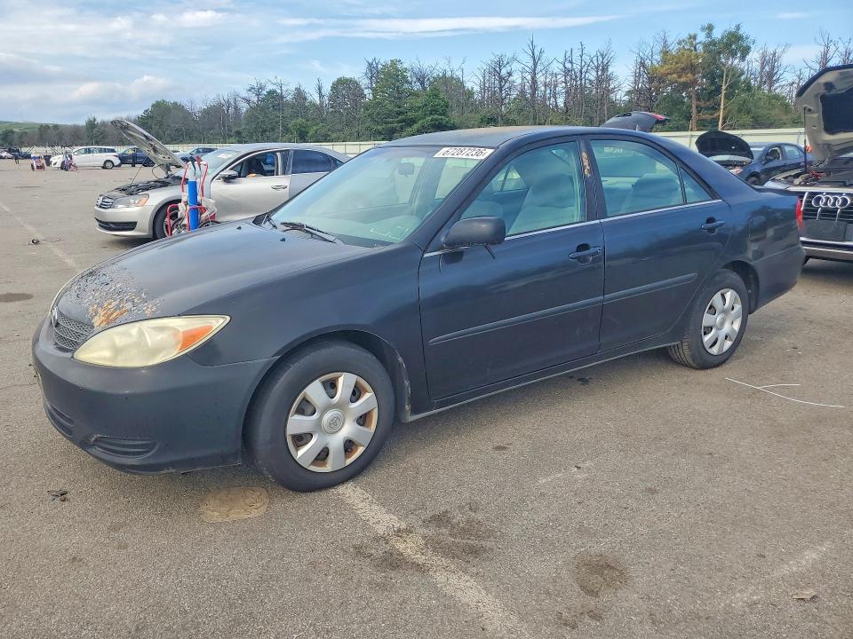 67287236 :رقم المزاد ، 4T1BE32K04U313683 vin ، 2004 Toyota Camry مزاد بيع