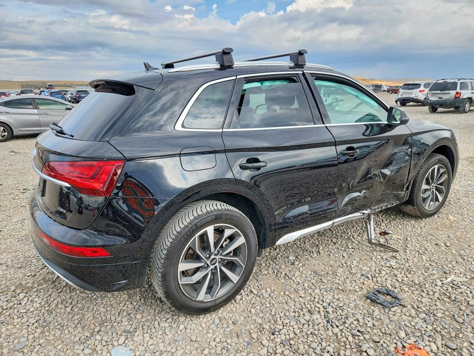 65135146 :رقم المزاد ، WA1BAAFYXM2137251 vin ، 2021 Audi Q5 مزاد بيع