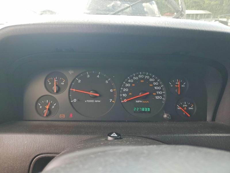 66782616 :رقم المزاد ، 1J4G258N0YC134372 vin ، 2000 Jeep Grand Cherokee مزاد بيع