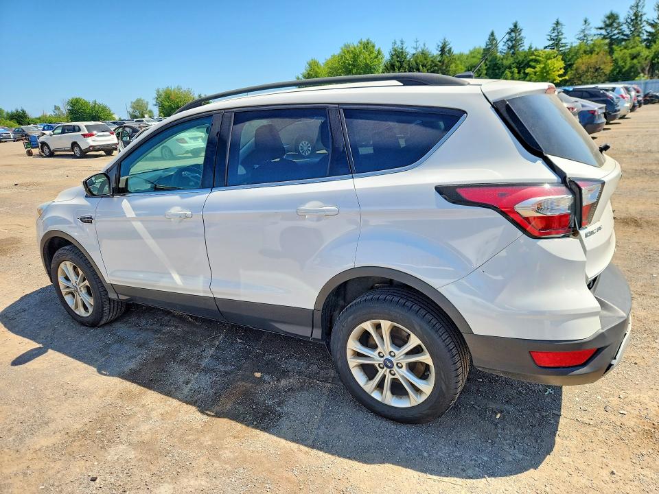 2018 Ford Escape მანქანა იყიდება აუქციონზე, vin: 1FMCU9GDXJUB17735, აუქციონის ნომერი: 63472516
