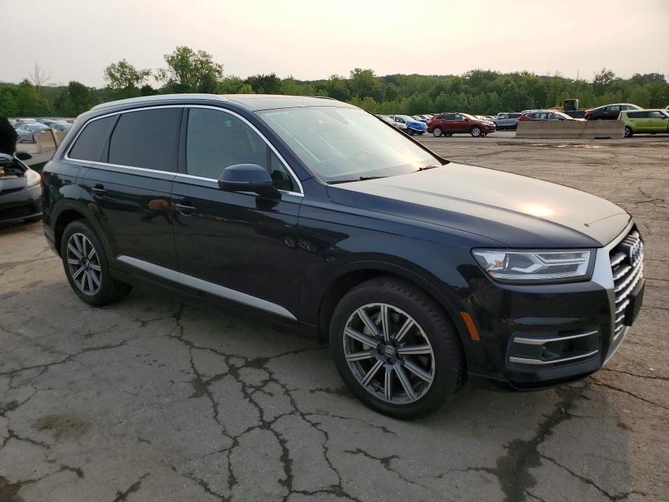 64584556 :رقم المزاد ، WA1LAAF70HD029825 vin ، 2017 Audi Q7 مزاد بيع