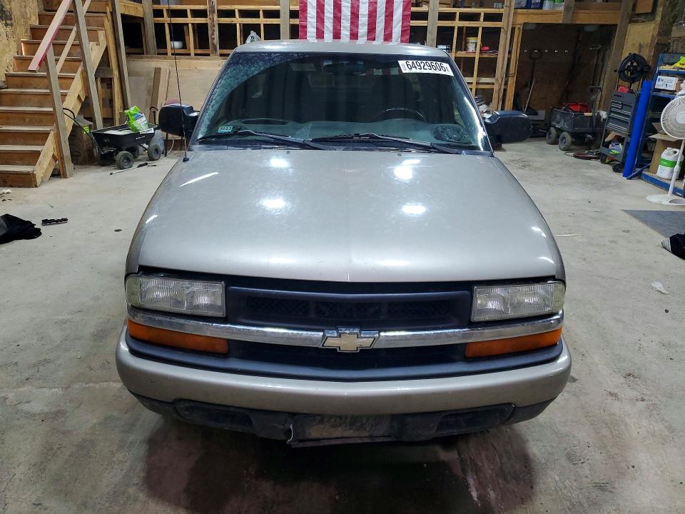 64929606 :رقم المزاد ، 1GCCS195128213409 vin ، 2002 Chevrolet S Truck مزاد بيع