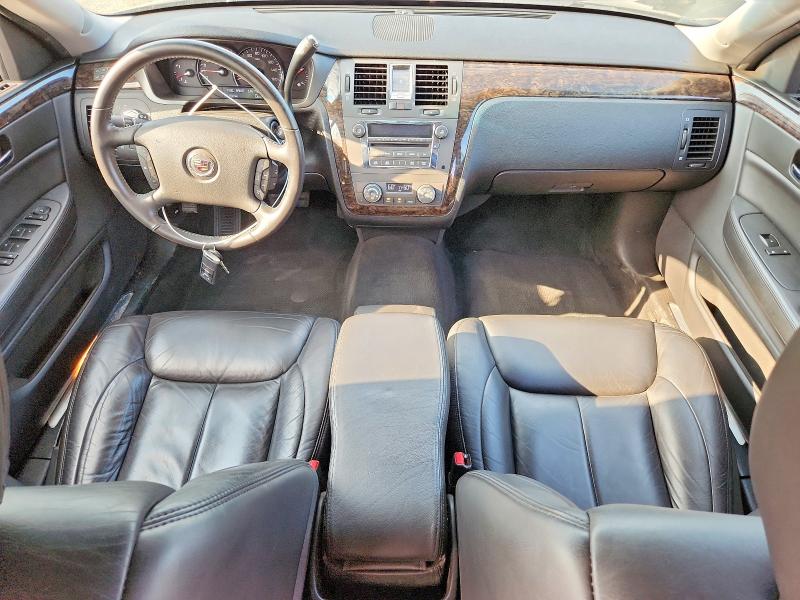 64498946 :رقم المزاد ، 1GEEK90Y59U550219 vin ، 2009 Cadillac Professional Chassis مزاد بيع