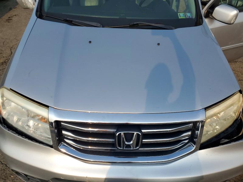 62918026 :رقم المزاد ، 5FNYF4H77FB067215 vin ، 2015 Honda Pilot مزاد بيع