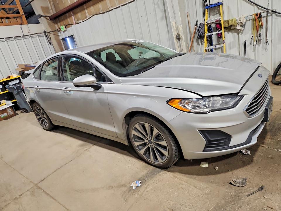 66822416 :رقم المزاد ، 3FA6P0T93KR149401 vin ، 2019 Ford Fusion مزاد بيع