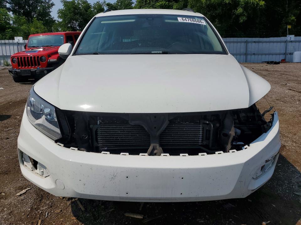 Продажа на аукционе авто 2016 Volkswagen Tiguan, vin: WVGJV7AX5GW535077, номер лота: 64768686