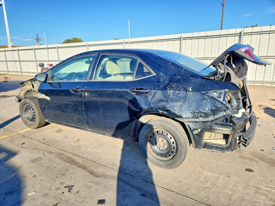 65695666 :رقم المزاد ، 5YFBURHE2FP348866 vin ، 2015 Toyota Corolla مزاد بيع