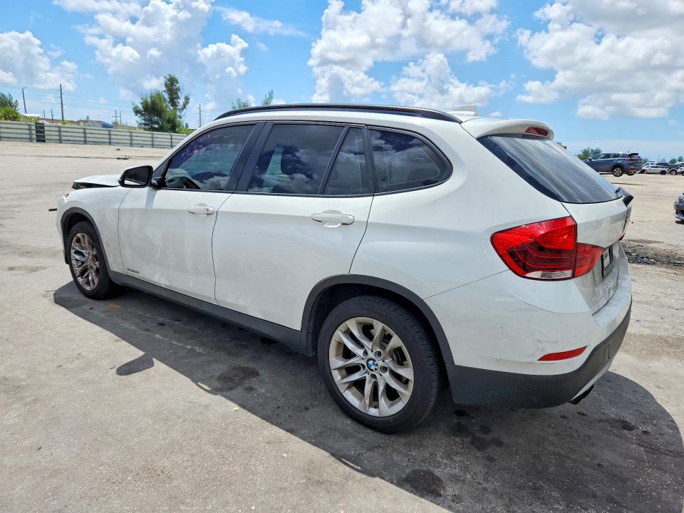 2015 Bmw X1 მანქანა იყიდება აუქციონზე, vin: WBAVL1C56FVY35328, აუქციონის ნომერი: 67076096