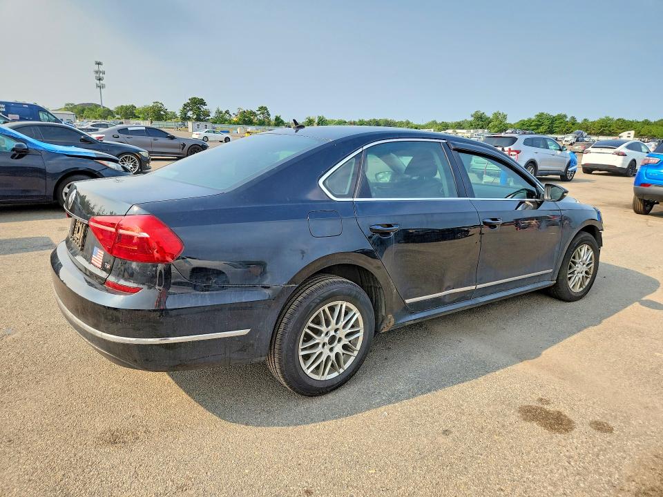 Aukcja sprzedaży 2016 Volkswagen Passat, vin: 1VWAT7A32GC007809, numer aukcji: 64671526