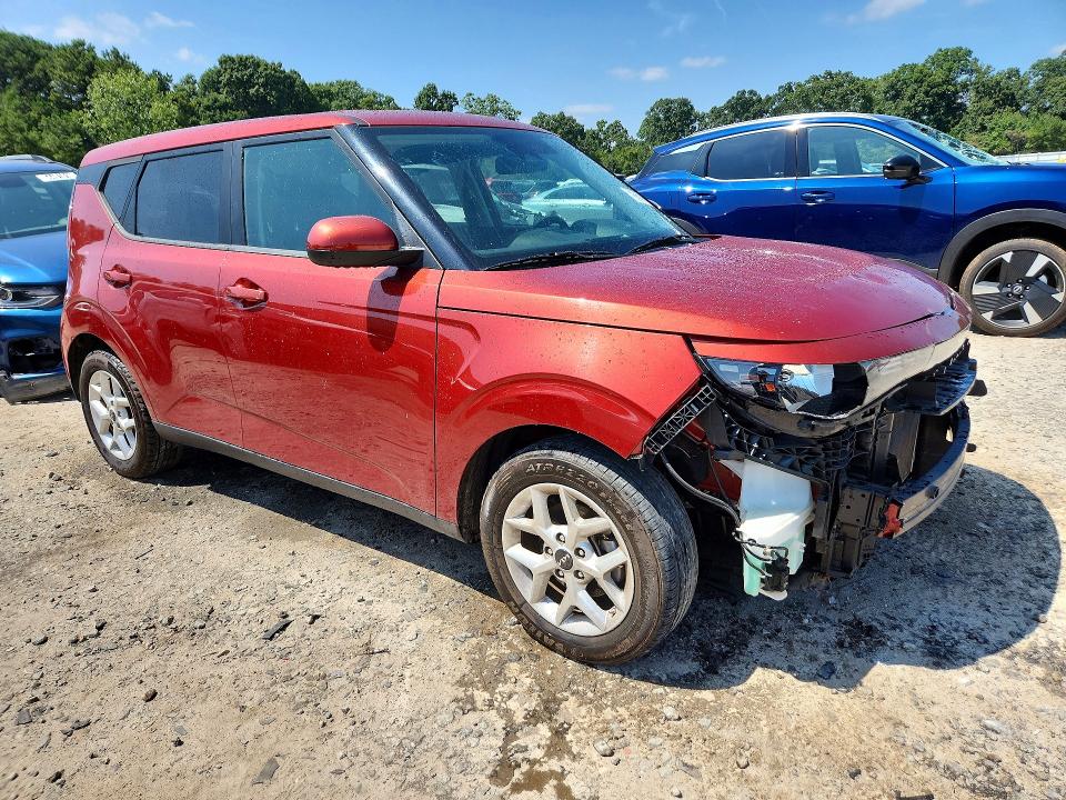 65226206 :رقم المزاد ، KNDJ23AU7P7860965 vin ، 2023 Kia Soul مزاد بيع