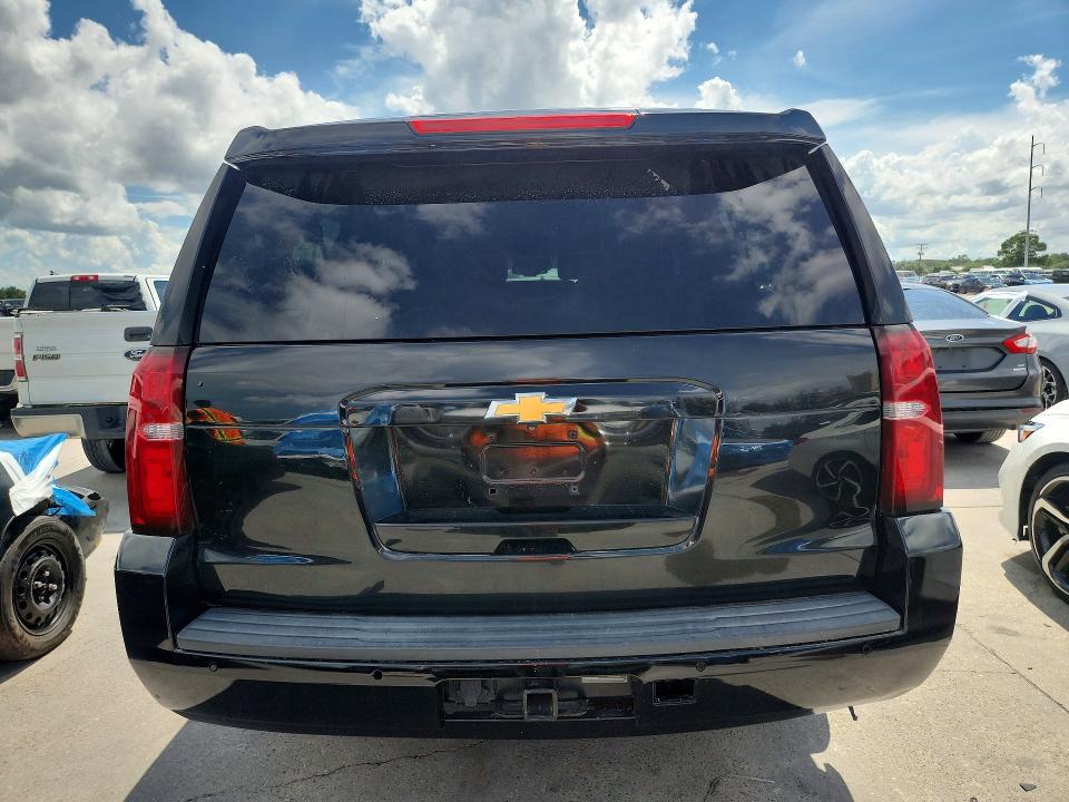 Продажа на аукционе авто 2019 Chevrolet Suburban, vin: 1GNSKHKC5KR122738, номер лота: 64399146