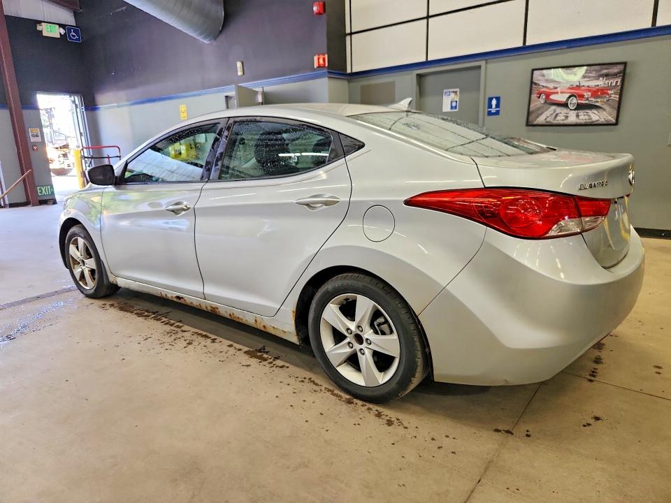 Продажа на аукционе авто 2013 Hyundai Elantra, vin: 5NPDH4AE0DH173831, номер лота: 64391806