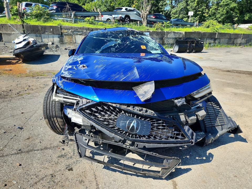 63439256 :رقم المزاد ، 19UUB6F50NA002769 vin ، 2022 Acura Tlx مزاد بيع