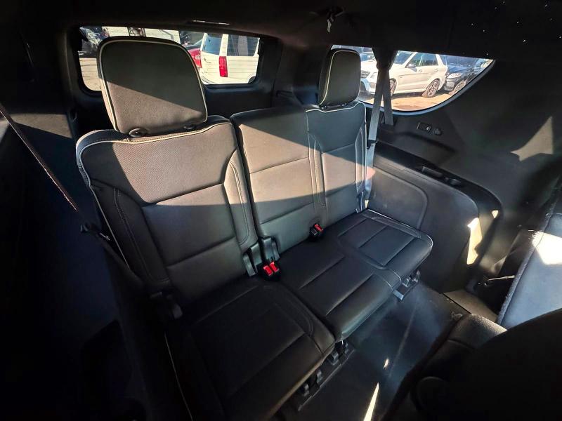 Продажа на аукционе авто 2022 Chevrolet Suburban, vin: 1GNSKFKD2NR207585, номер лота: 64506776
