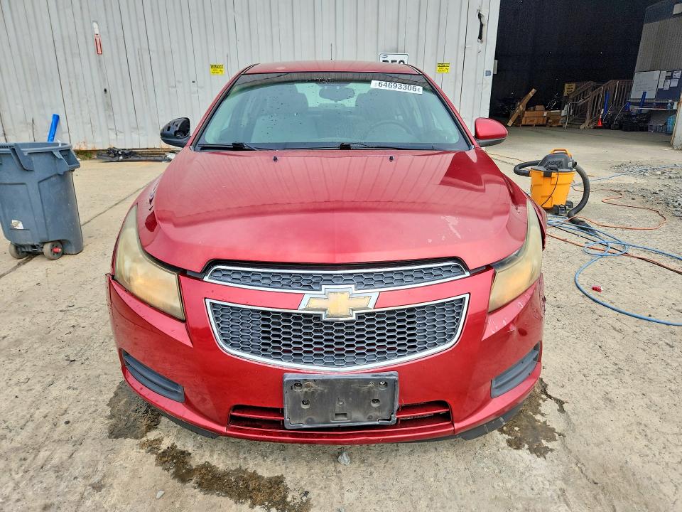64693306 :رقم المزاد ، 1G1PF5S96B7103786 vin ، 2011 Chevrolet Cruze مزاد بيع