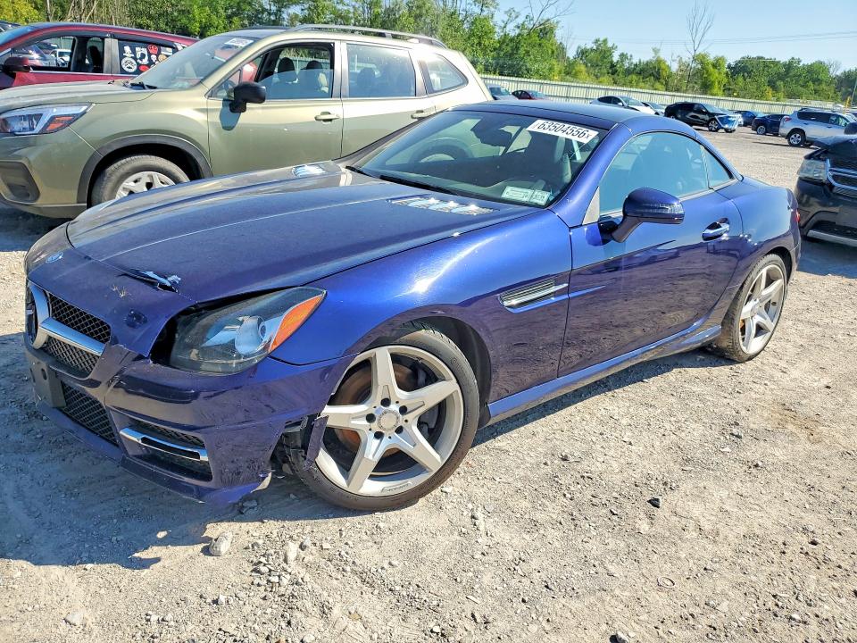 63504556 :رقم المزاد ، WDDPK3JA4GF121516 vin ، 2016 Mercedes-benz Slk مزاد بيع