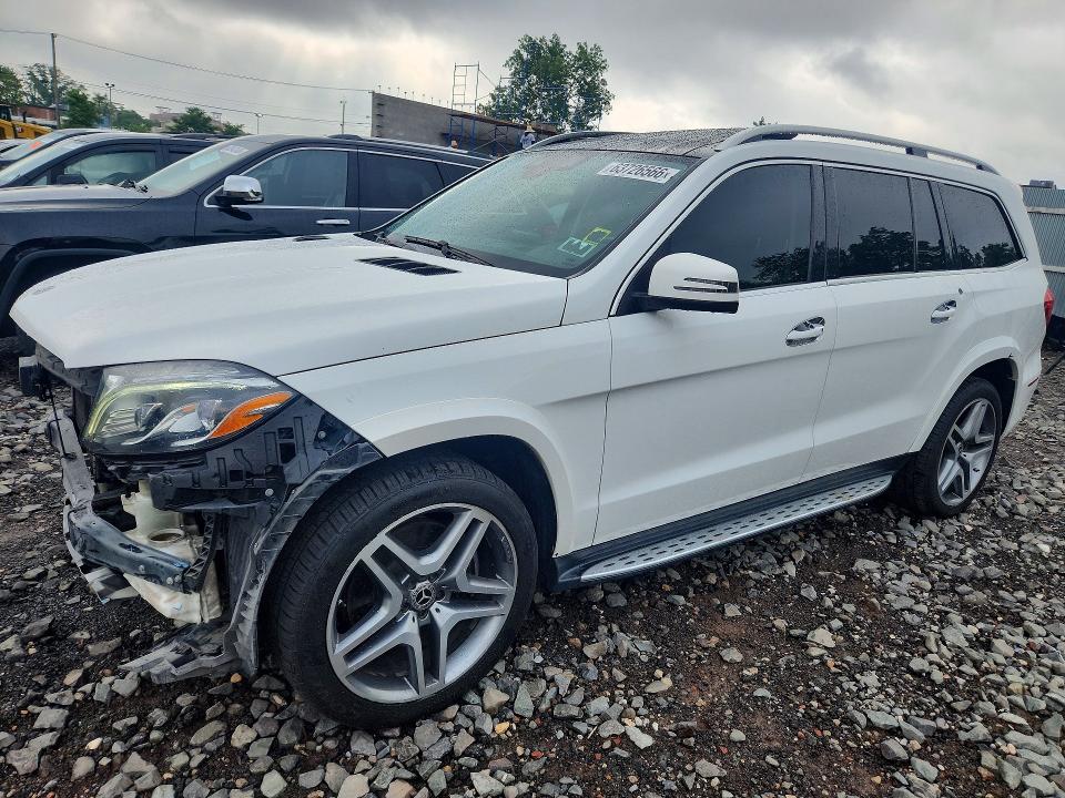 63726566 :رقم المزاد ، 4JGDF7DE3HA969064 vin ، 2017 Mercedes-benz Gls مزاد بيع