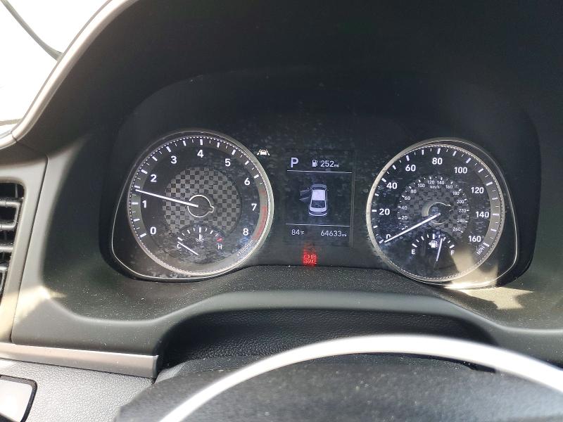 64817516 :رقم المزاد ، 5NPD74LF5LH555716 vin ، 2020 Hyundai Elantra مزاد بيع