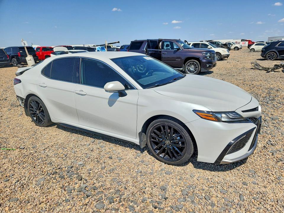 64799126 :رقم المزاد ، 4T1K61AK5PU097207 vin ، 2023 Toyota Camry مزاد بيع