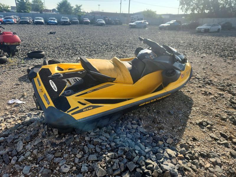 Продаж на аукціоні авто 2022 Sea Doo Gtx 230, vin: YDVC5975G222, номер лоту: 64342646