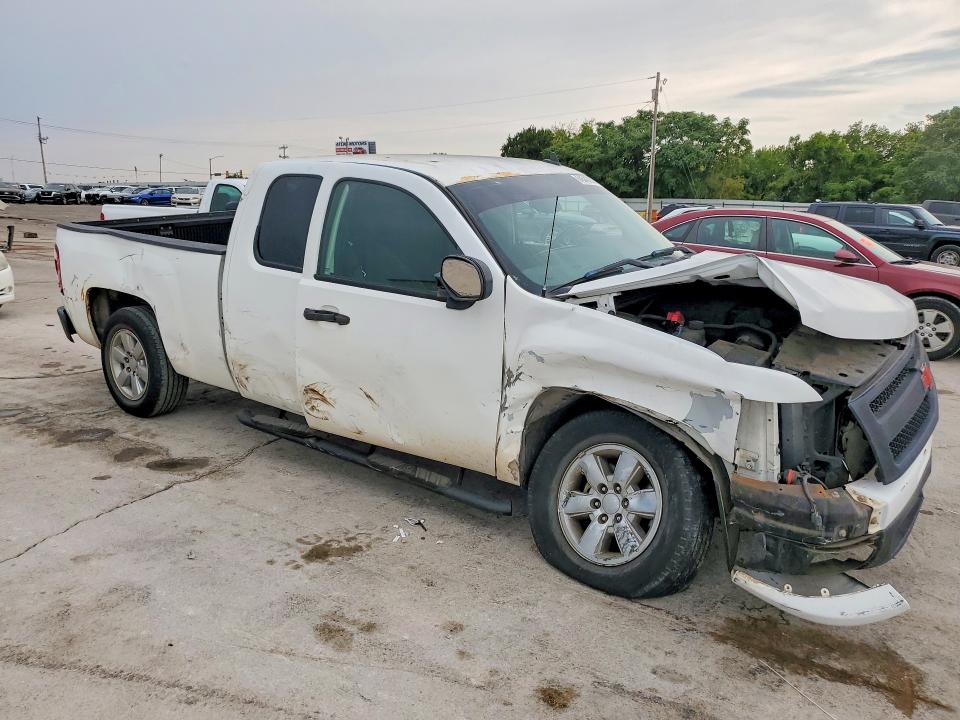 Продаж на аукціоні авто 2010 Chevrolet Silverado, vin: 1GCSCSE04AZ149545, номер лоту: 64543926