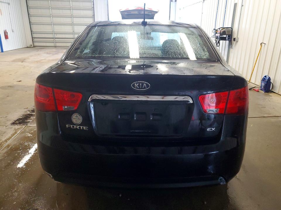 65167216 :رقم المزاد ، KNAFU4A22C5603672 vin ، 2012 Kia Forte مزاد بيع