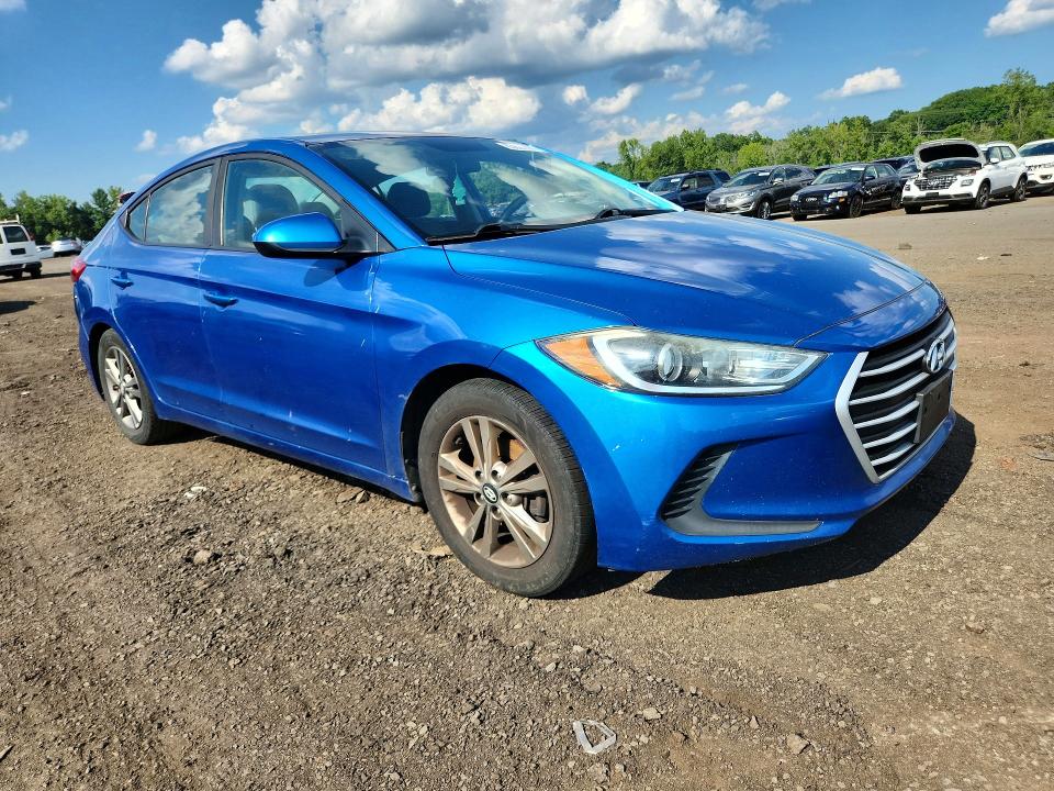 2017 Hyundai Elantra მანქანა იყიდება აუქციონზე, vin: 5NPD84LF1HH130238, აუქციონის ნომერი: 63824466