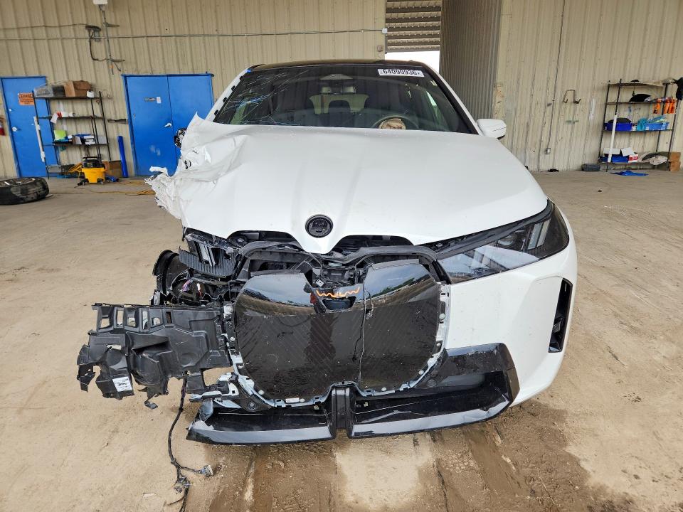 64090936 :رقم المزاد ، WB553CF04TCV07276 vin ، 2026 Bmw Ix مزاد بيع