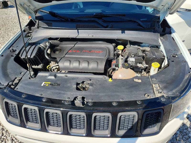 66419336 :رقم المزاد ، 3C4NJDCB0JT190572 vin ، 2018 Jeep Compass مزاد بيع