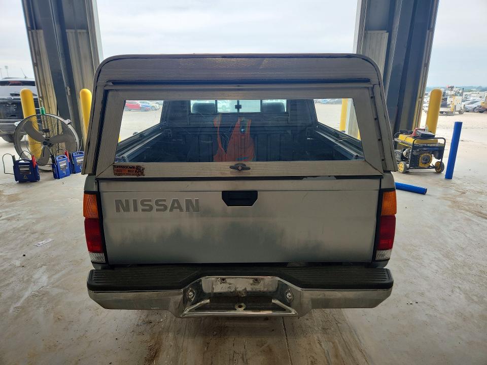 62903026 :رقم المزاد ، 1N6SD11S9NC343654 vin ، 1992 Nissan Truck مزاد بيع