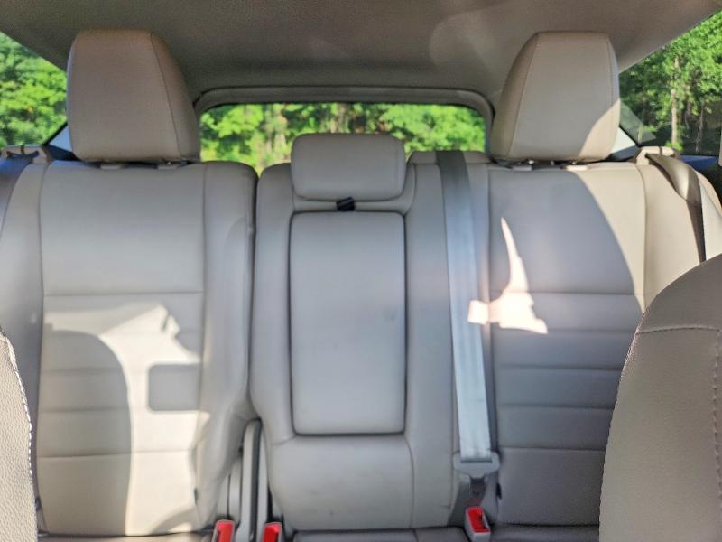 63280296 :رقم المزاد ، 1FMCU0J97EUB56076 vin ، 2014 Ford Escape مزاد بيع