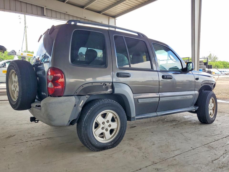 2005 Jeep Liberty მანქანა იყიდება აუქციონზე, vin: 1J4GK48K35W710790, აუქციონის ნომერი: 63760346