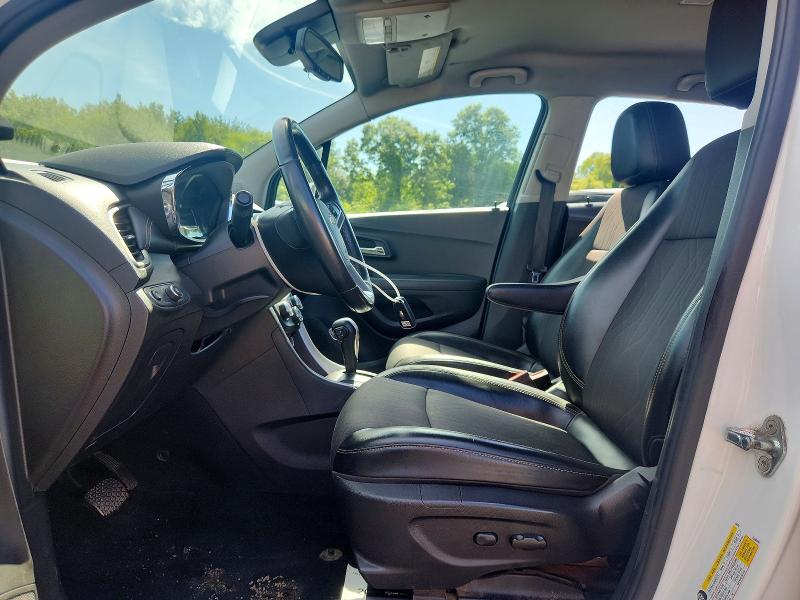 63968526 :رقم المزاد ، KL7CJPSB0JB712075 vin ، 2018 Chevrolet Trax مزاد بيع