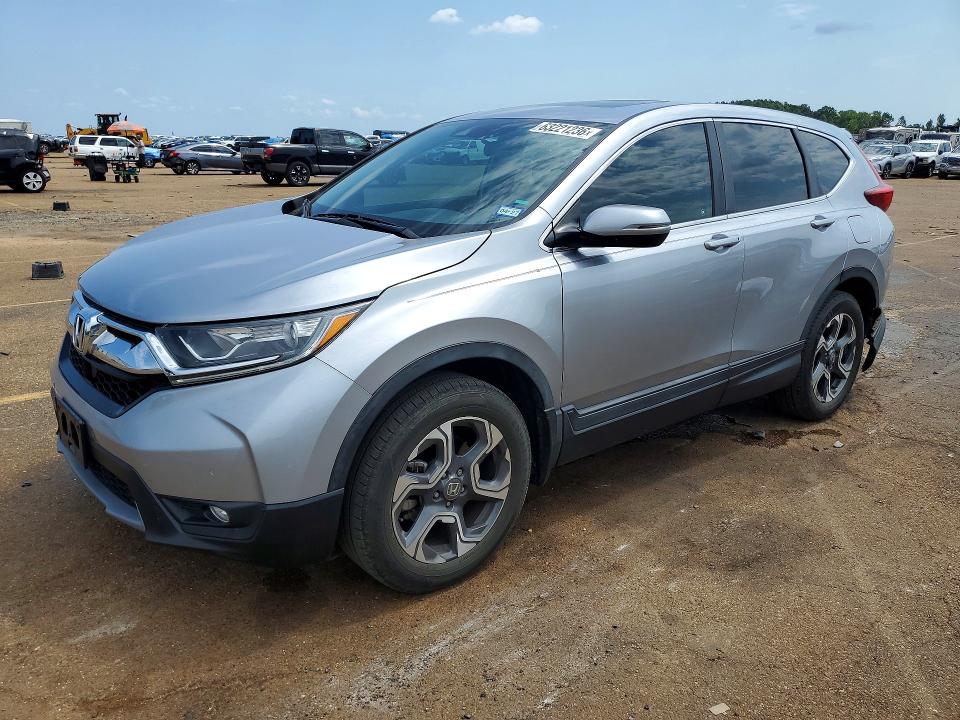 Auction sale of the 2018 Honda Cr-v, vin: 7FARW2H52JE102182, lot number: 63221236