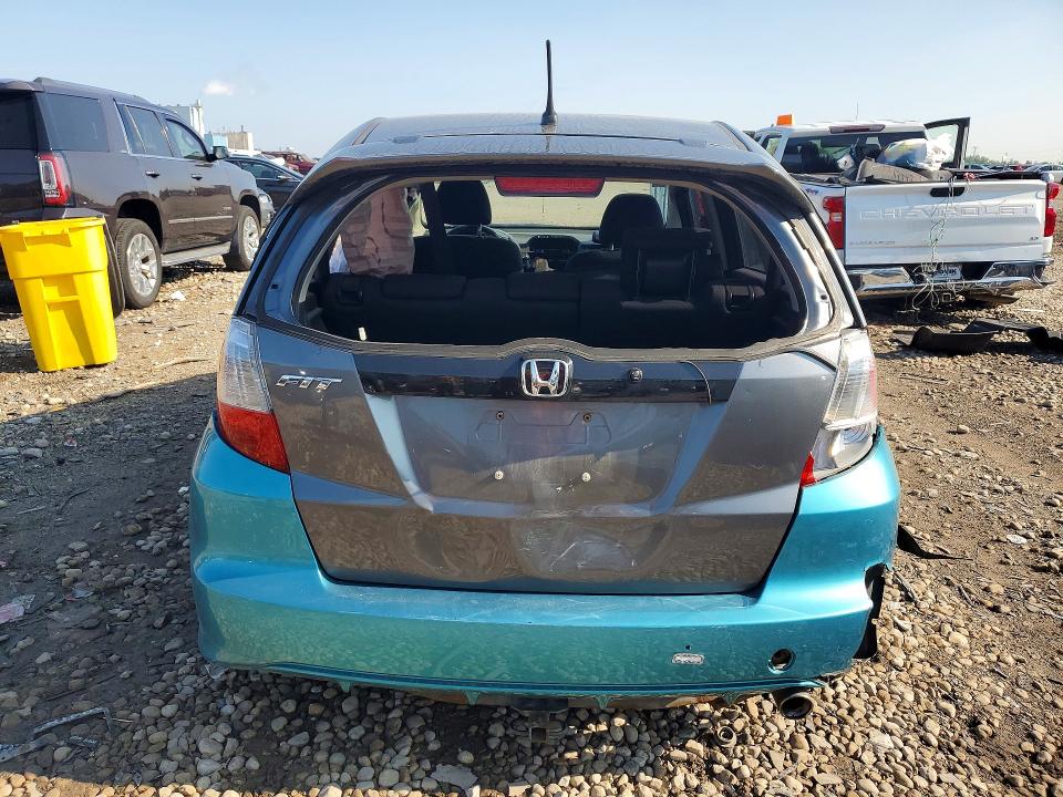 Продажа на аукционе авто 2013 Honda Fit, vin: JHMGE8H6XDC015695, номер лота: 63844616