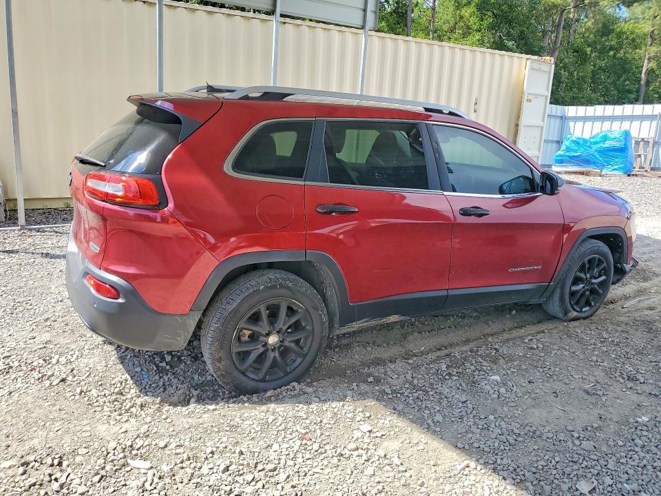 64539376 :رقم المزاد ، 1C4PJLCB7FW553566 vin ، 2015 Jeep Cherokee مزاد بيع