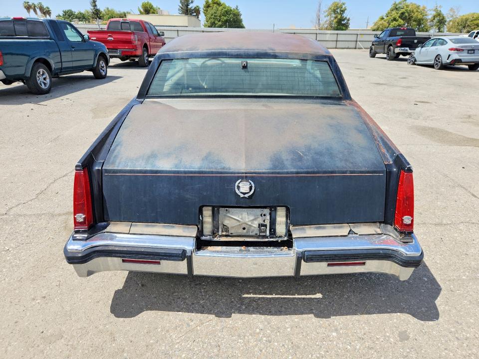 1985 Cadillac Eldorado მანქანა იყიდება აუქციონზე, vin: 1G6EL578XFE645856, აუქციონის ნომერი: 66645256