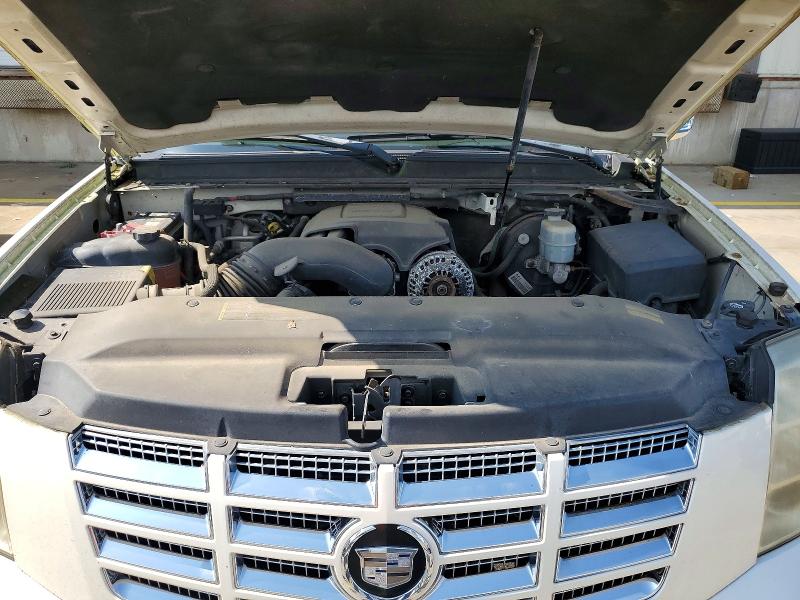 2007 Cadillac Escalade მანქანა იყიდება აუქციონზე, vin: 1GYFK66897R201142, აუქციონის ნომერი: 66500326