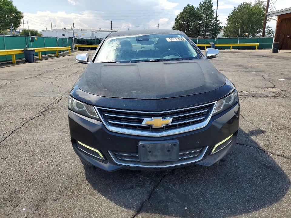66211626 :رقم المزاد ، 1G1145S30HU115563 vin ، 2017 Chevrolet Impala مزاد بيع