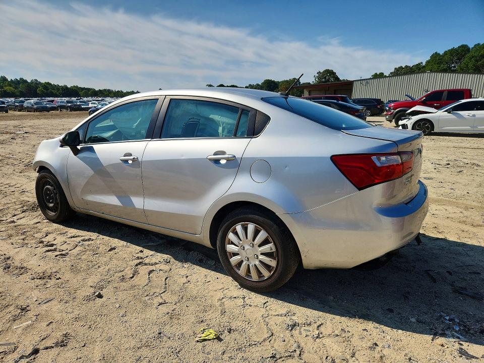 66156336 :رقم المزاد ، KNADM4A33F6485050 vin ، 2015 Kia Rio مزاد بيع