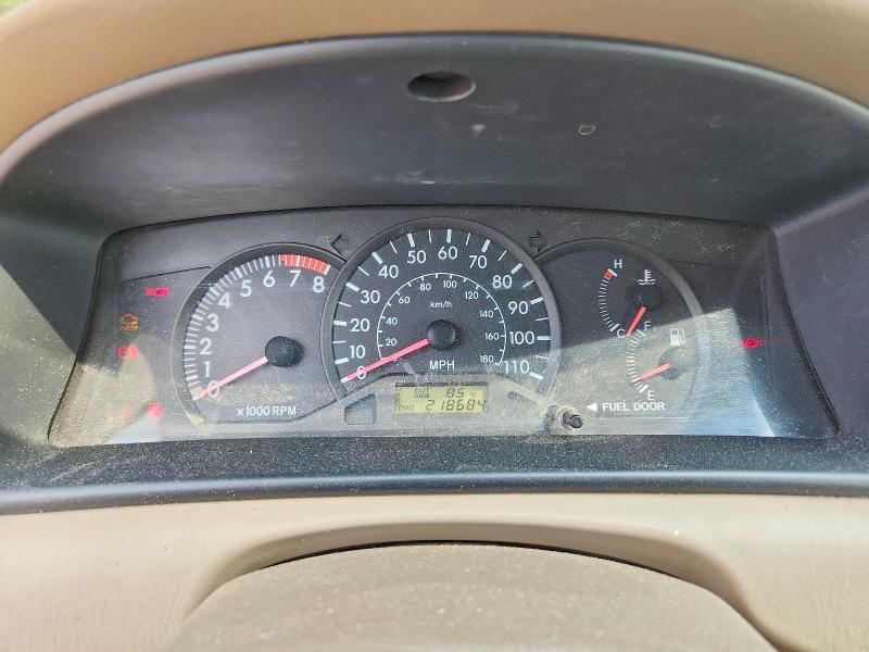 64843236 :رقم المزاد ، 1NXBR32E04Z233122 vin ، 2004 Toyota Corolla مزاد بيع