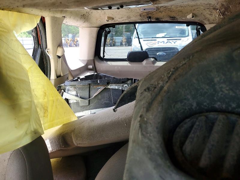 66703196 :رقم المزاد ، 1FMCU02Z55KD88279 vin ، 2005 Ford Escape مزاد بيع