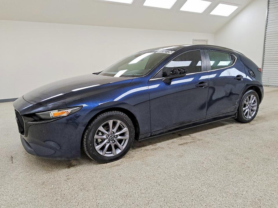 2022 Mazda 3 მანქანა იყიდება აუქციონზე, vin: JM1BPAJL4N1511960, აუქციონის ნომერი: 65202726