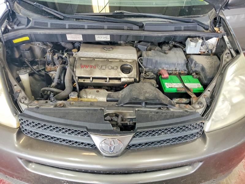 64683756 :رقم المزاد ، 5TDZA23C04S161876 vin ، 2004 Toyota Sienna مزاد بيع