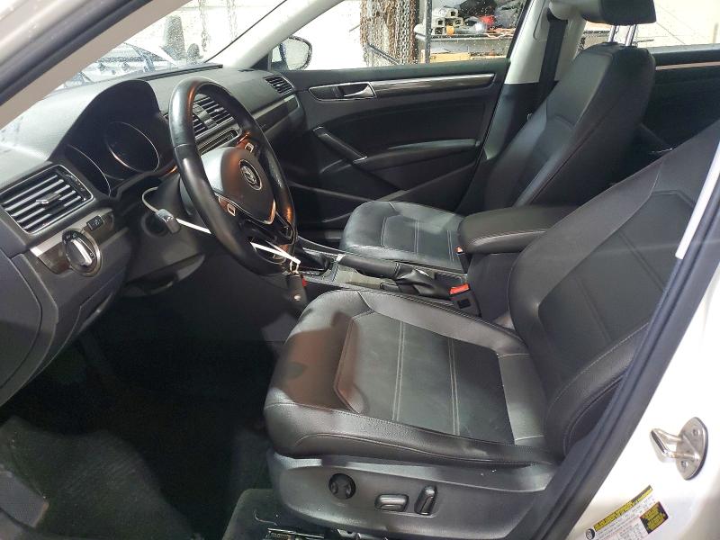67151906 :رقم المزاد ، 1VWBA7A36JC021889 vin ، 2018 Volkswagen Passat مزاد بيع