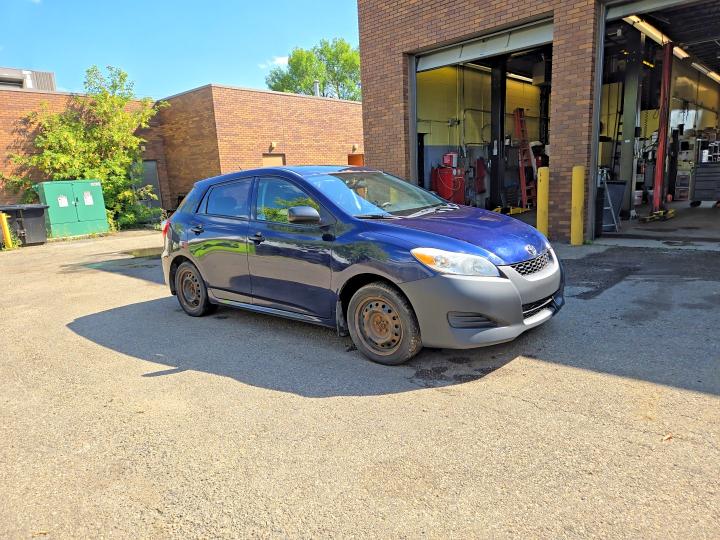 66460566 :رقم المزاد ، 2T1KU40E49C046286 vin ، 2009 Toyota Corolla Matrix مزاد بيع